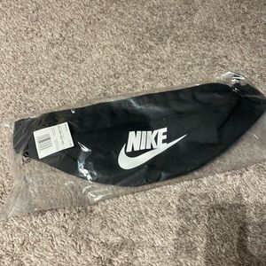 Nike Crossbody